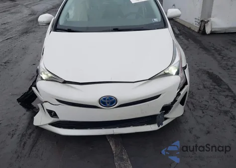 2016 Toyota Prius Three Touring z USA, uszkodzony, nr VIN JTDKARFU8G3508911
